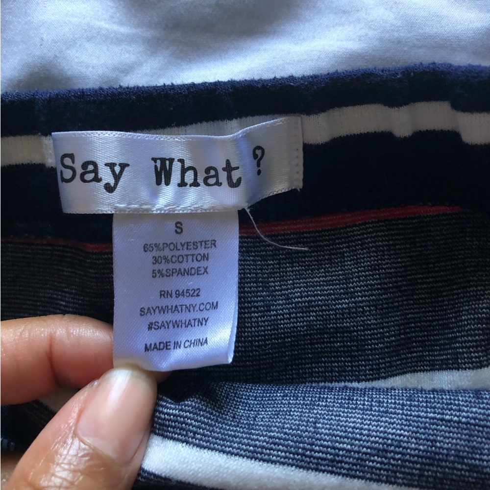 Navy red and white striped skirt that falls below the knee - Picture 4 of 5